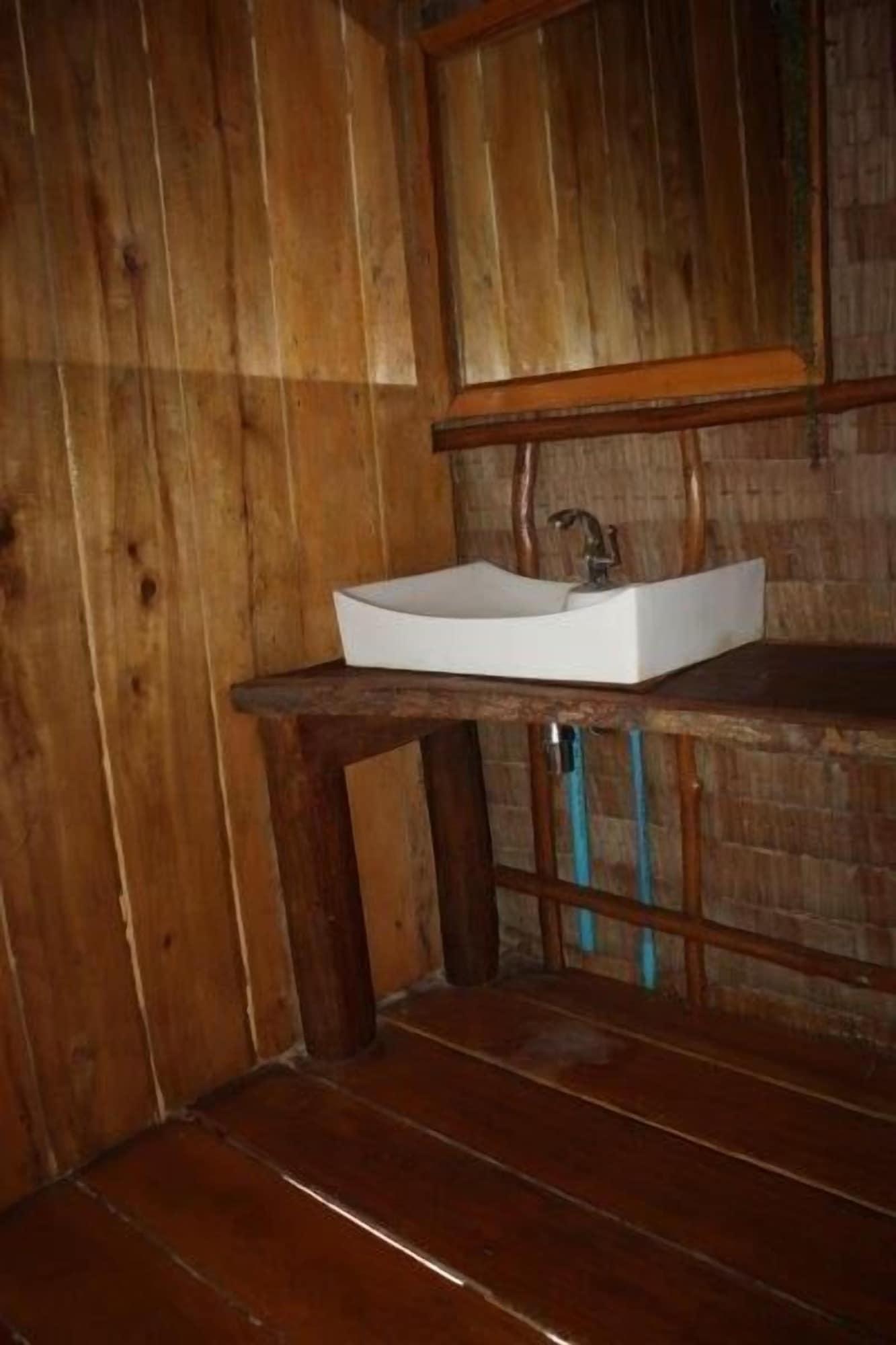 Royalretreat Resort Koh Rong Sanloem Exterior foto